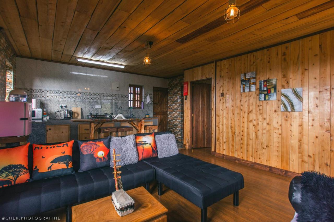 Apartamento The Wonky House Timau Exterior foto