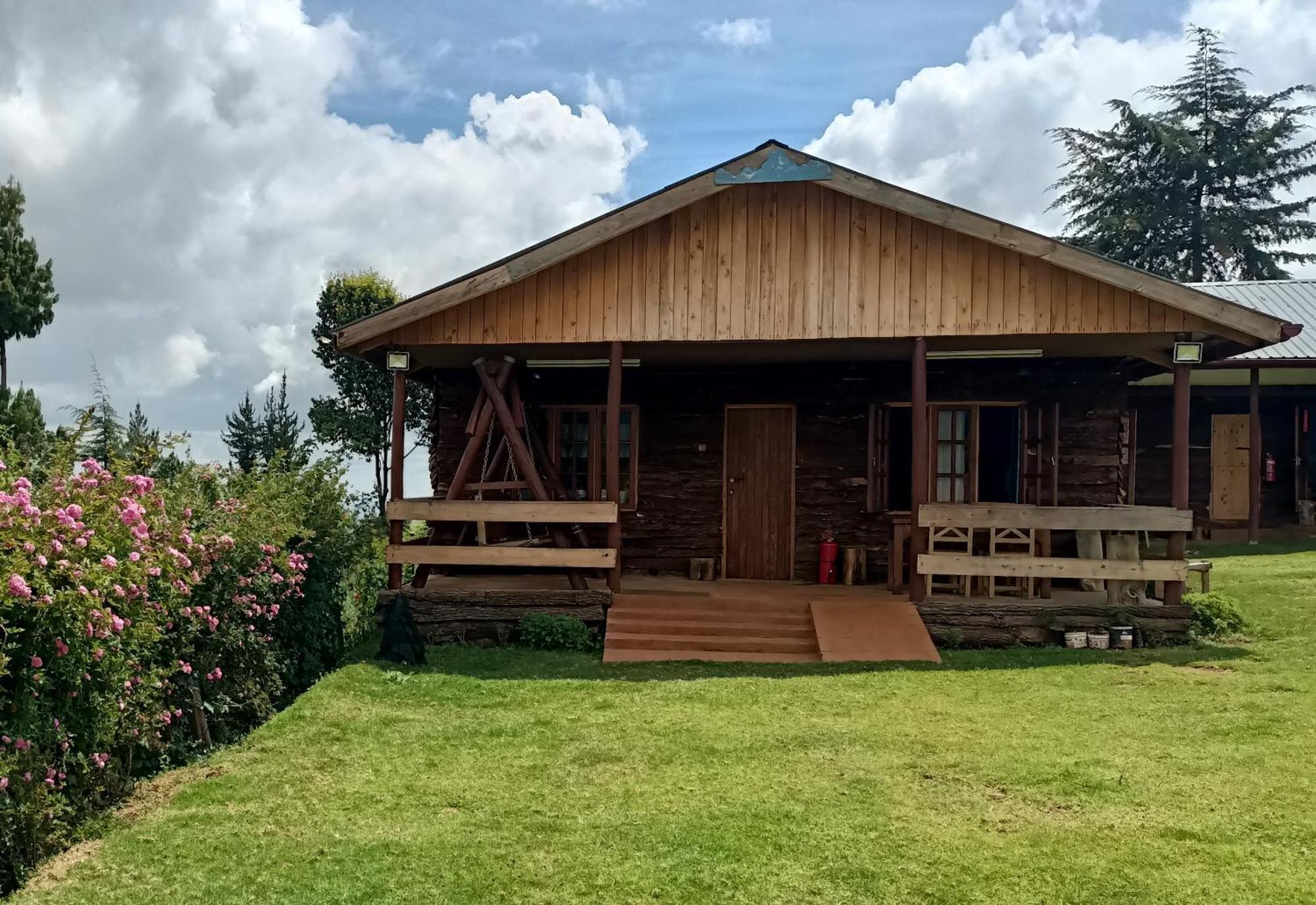 Apartamento The Wonky House Timau Exterior foto